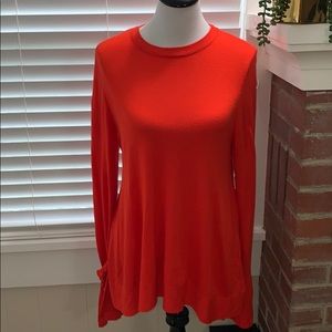 Bell sleeve light knit sweater